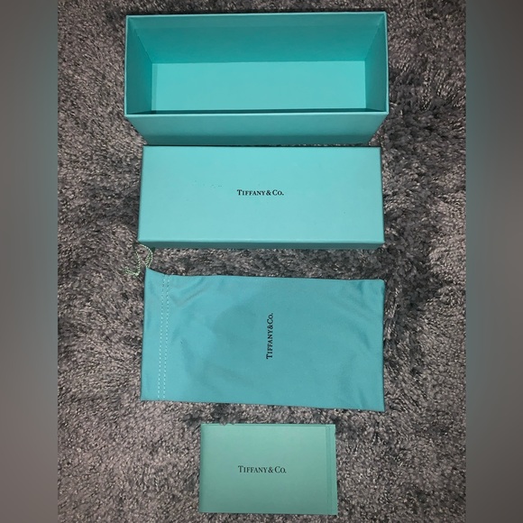Tiffany & Co box and bag. - Picture 5 of 6